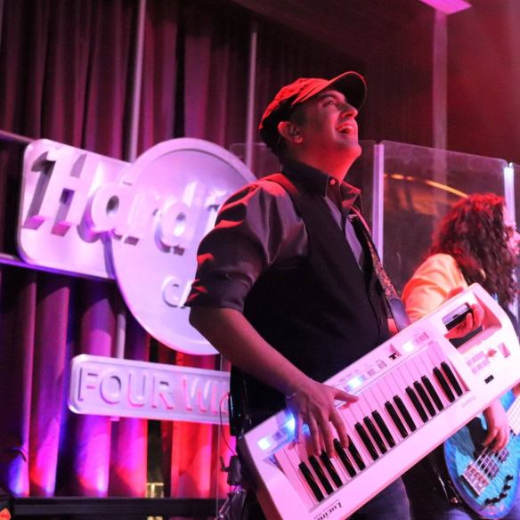 51914321_10103585211264737_2327801158363512832_n